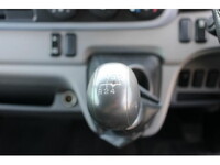 三菱ふそうキャンター平ボディ小型（2t・3t）[写真38]