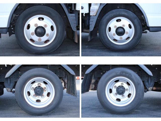 三菱ふそうキャンター平ボディ小型（2t・3t）[写真24]