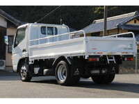 三菱ふそうキャンター平ボディ小型（2t・3t）[写真02]