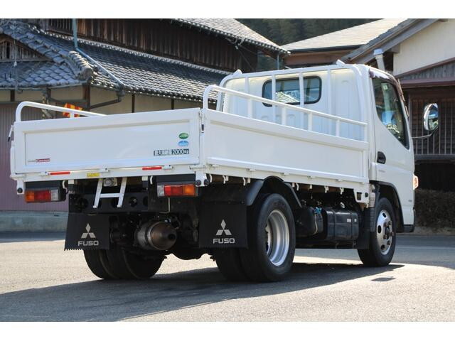 三菱ふそうキャンター平ボディ小型（2t・3t）[写真04]