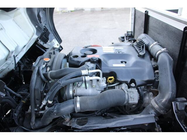 いすゞエルフ平ボディ小型（2t・3t）[写真11]