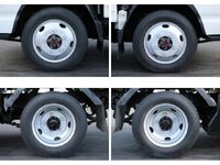 いすゞエルフ平ボディ小型（2t・3t）[写真21]