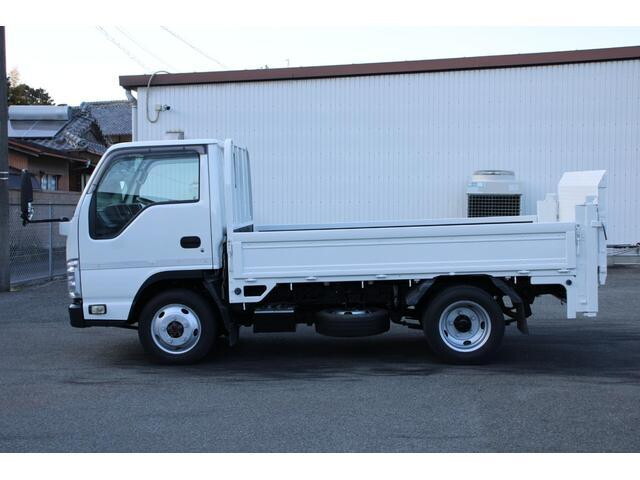 いすゞエルフ平ボディ小型（2t・3t）[写真05]