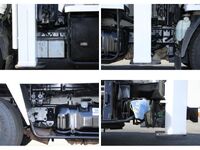 いすゞエルフ穴掘建柱車小型（2t・3t）[写真20]