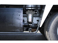 いすゞエルフ穴掘建柱車小型（2t・3t）[写真26]