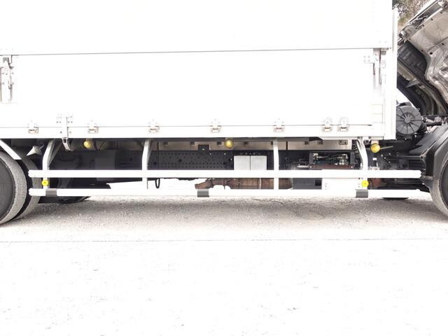 いすゞフォワードアルミウイング中型（4t）[写真18]