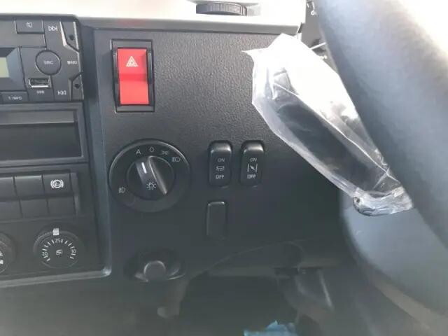 三菱ふそうファイターダンプ中型（4t）[写真13]