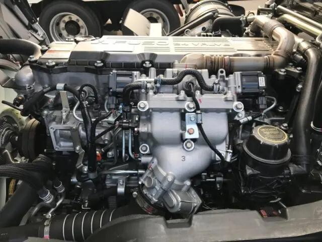 三菱ふそうファイターダンプ中型（4t）[写真20]