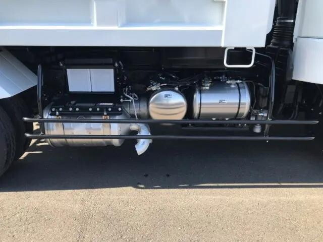 三菱ふそうファイターダンプ中型（4t）[写真30]