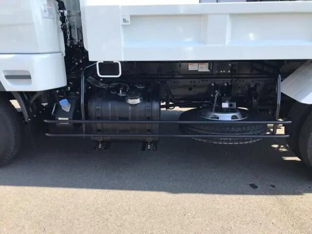 三菱ふそうファイターダンプ中型（4t）[写真31]