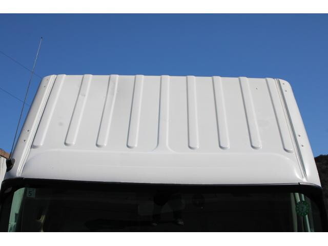 日野デュトロコンテナ専用車小型（2t・3t）[写真11]