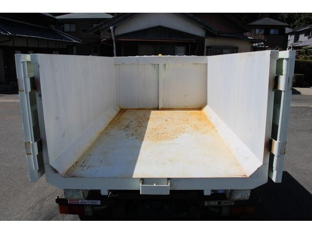 日野デュトロコンテナ専用車小型（2t・3t）[写真09]