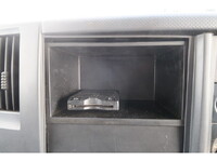 いすゞエルフクレーン3段小型（2t・3t）[写真38]