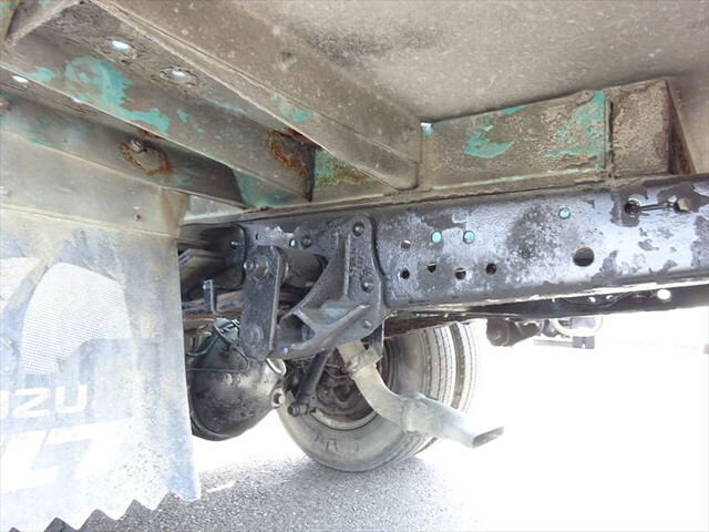 いすゞエルフミキサー車（コンクリートミキサー）小型（2t・3t）[写真10]