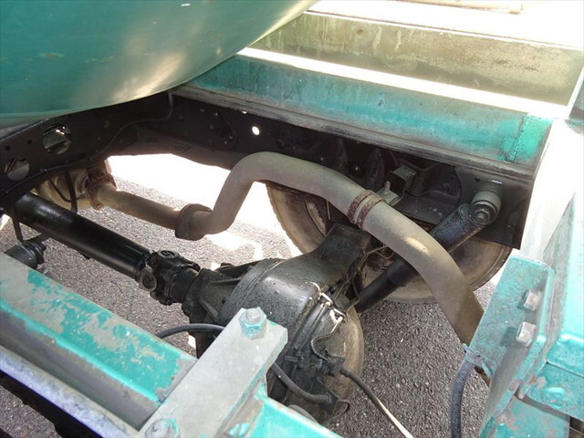 いすゞエルフミキサー車（コンクリートミキサー）小型（2t・3t）[写真12]