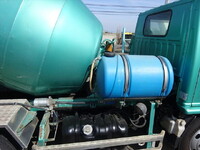 いすゞエルフミキサー車（コンクリートミキサー）小型（2t・3t）[写真22]