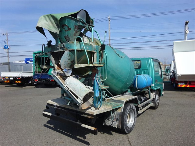 いすゞエルフミキサー車（コンクリートミキサー）小型（2t・3t）[写真03]