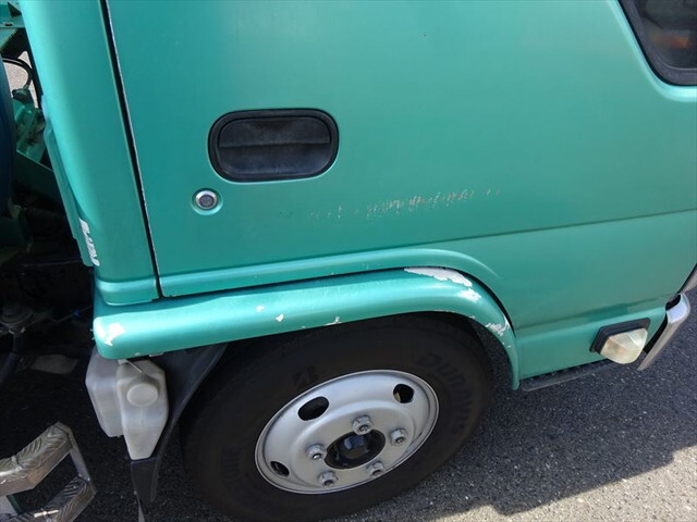 いすゞエルフミキサー車（コンクリートミキサー）小型（2t・3t）[写真35]