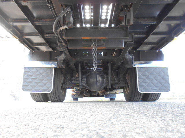 日野デュトロセーフティクレーン4段小型（2t・3t）[写真26]