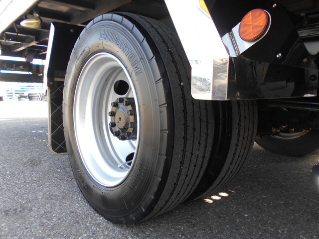 日野デュトロセーフティクレーン4段小型（2t・3t）[写真29]