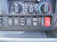 日野デュトロセーフティクレーン4段小型（2t・3t）[写真37]