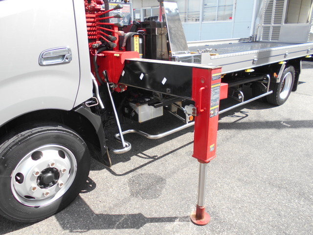 日野デュトロセーフティクレーン4段小型（2t・3t）[写真09]