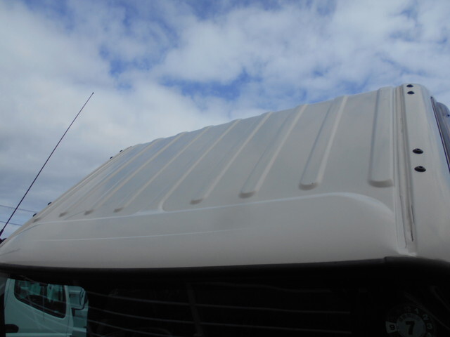 日野デュトロ平ボディ小型（2t・3t）[写真14]