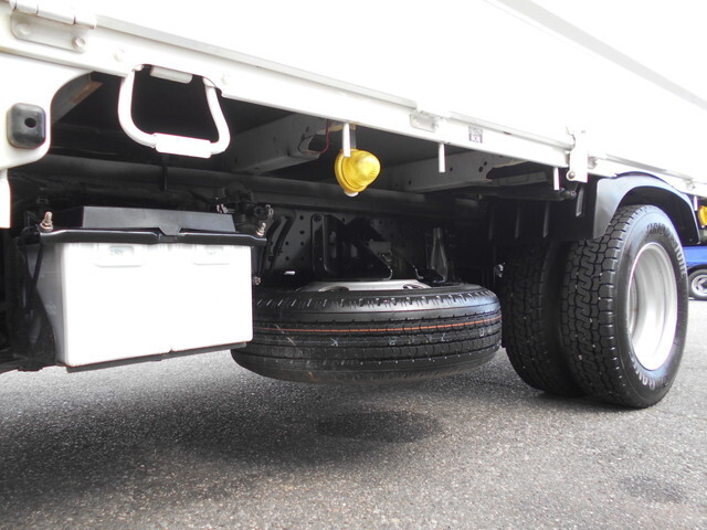 日野デュトロ平ボディ小型（2t・3t）[写真17]