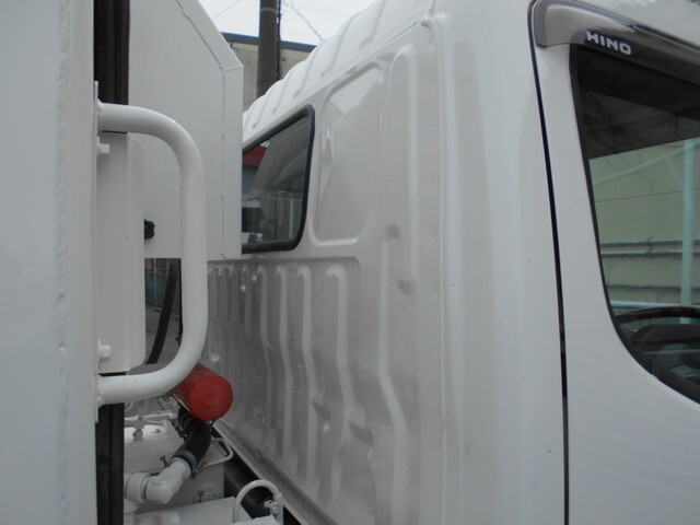 日野デュトロパッカー車（塵芥車）小型（2t・3t）[写真18]