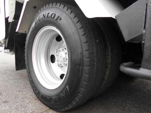 日野デュトロパッカー車（塵芥車）小型（2t・3t）[写真28]