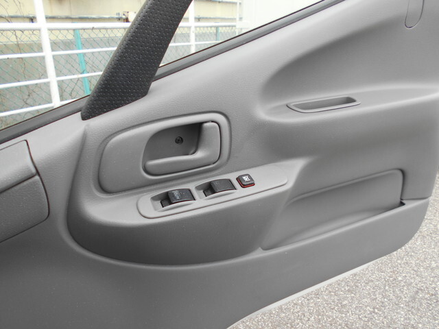 日野デュトロパッカー車（塵芥車）小型（2t・3t）[写真37]