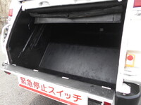 日野デュトロパッカー車（塵芥車）小型（2t・3t）[写真10]