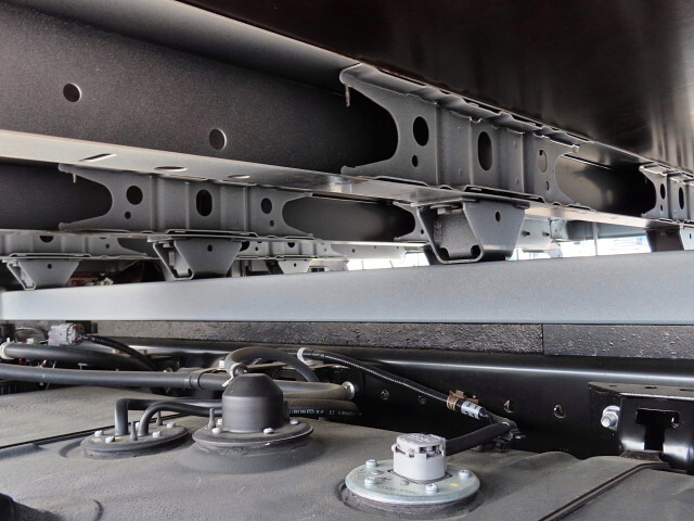 日野デュトロアルミブロック小型（2t・3t）[写真12]