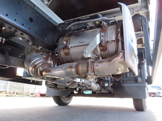 日野デュトロアルミブロック小型（2t・3t）[写真13]