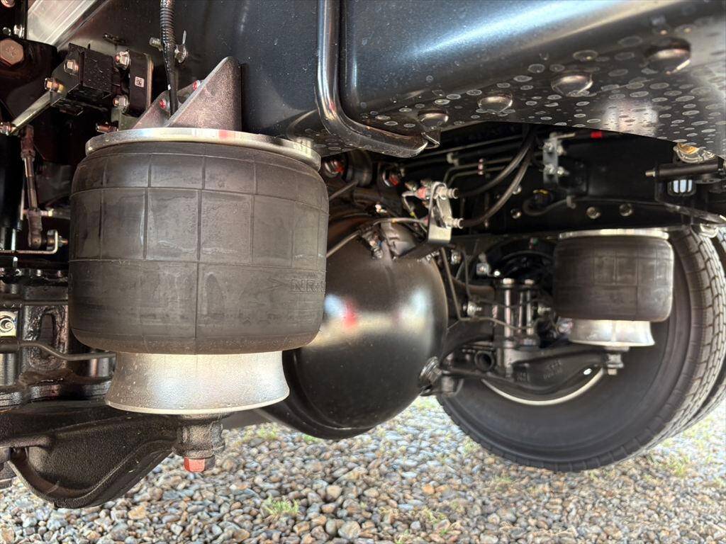 日野レンジャーアルミウイング中型（4t）[写真18]