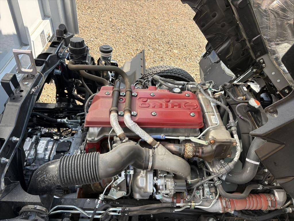 日野レンジャーアルミウイング中型（4t）[写真20]