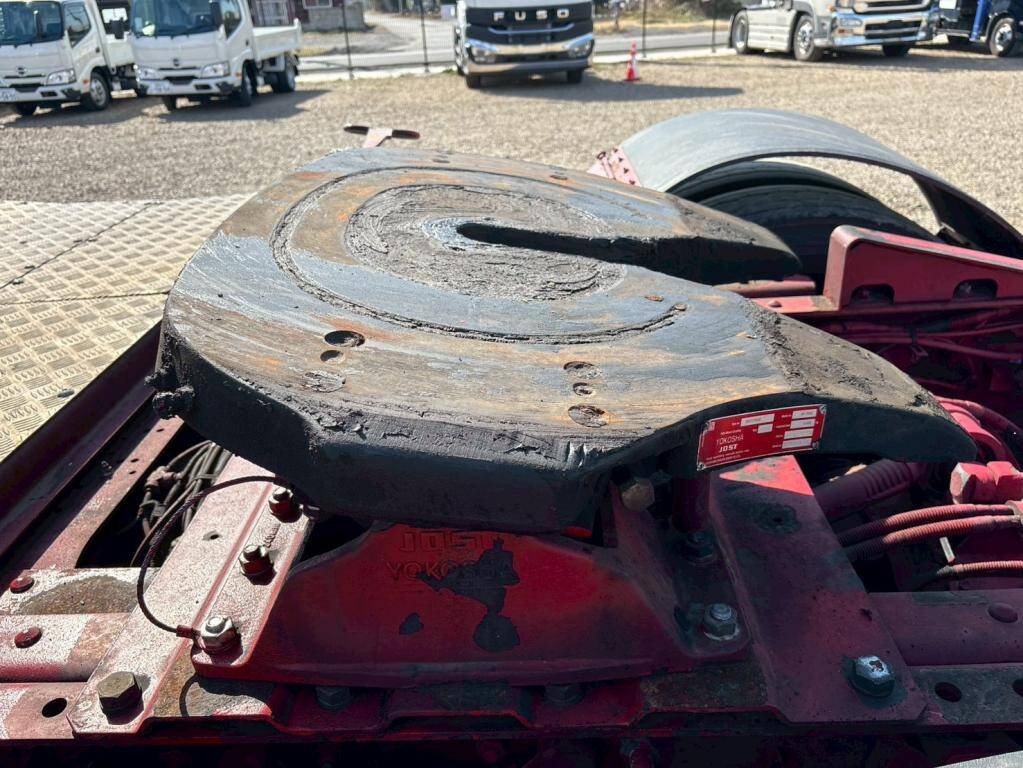 いすゞギガトレーラーヘッド（トラクターヘッド）大型（10t）[写真08]