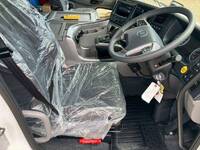 UDトラックスクオンコンテナ専用車大型（10t）[写真17]