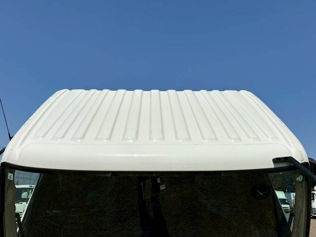 日野レンジャーセルフローダー増トン（6t・8t）[写真16]