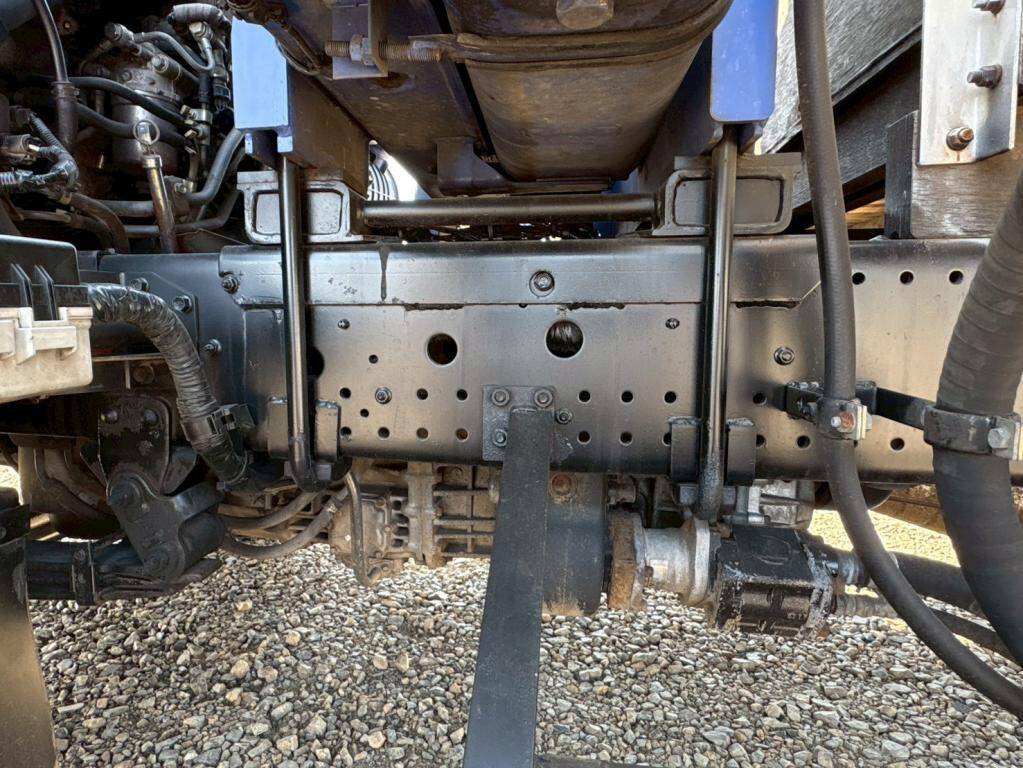 いすゞフォワードクレーン4段中型（4t）[写真11]