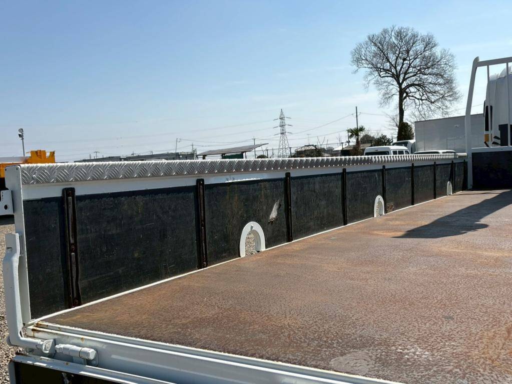 いすゞフォワードクレーン4段中型（4t）[写真07]