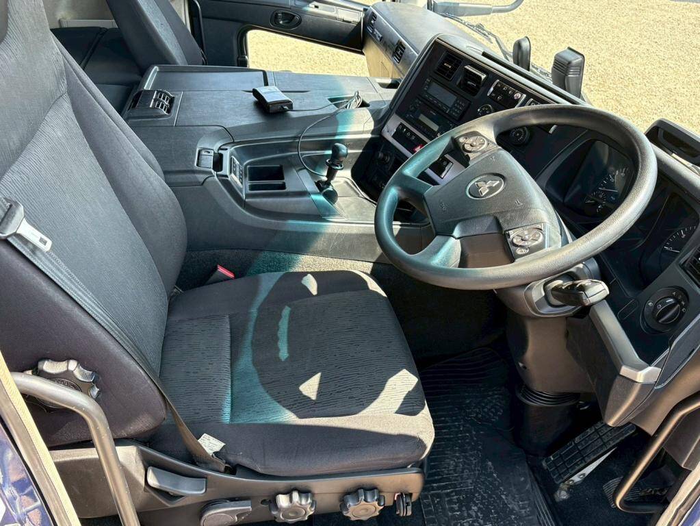 三菱ふそうスーパーグレートセルフローダー大型（10t）[写真19]