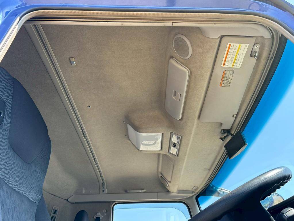 三菱ふそうスーパーグレートセルフローダー大型（10t）[写真22]