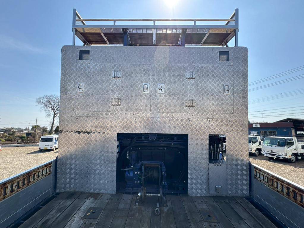 三菱ふそうスーパーグレートセルフローダー大型（10t）[写真05]