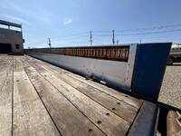 三菱ふそうスーパーグレートセルフローダー大型（10t）[写真10]