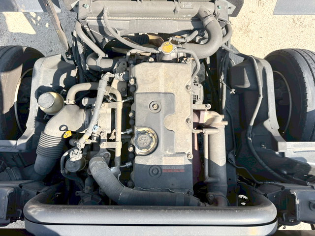 日野デュトロクレーン6段小型（2t・3t）[写真30]