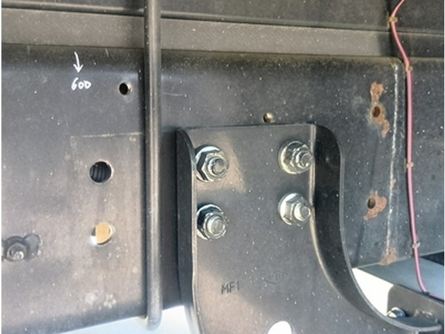 三菱ふそうファイターセルフクレーン5段増トン（6t・8t）[写真13]