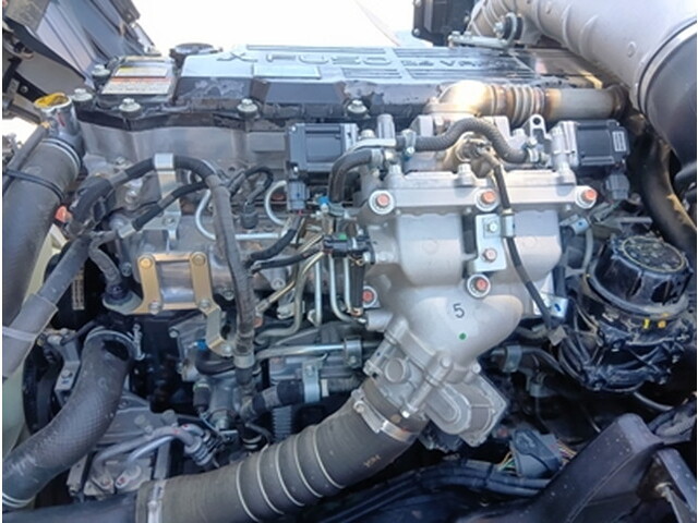 三菱ふそうファイターセルフクレーン5段増トン（6t・8t）[写真18]