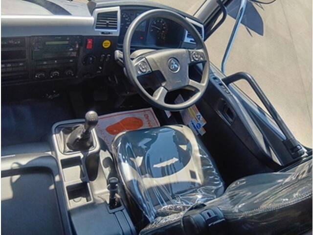 三菱ふそうファイターセルフクレーン5段増トン（6t・8t）[写真25]