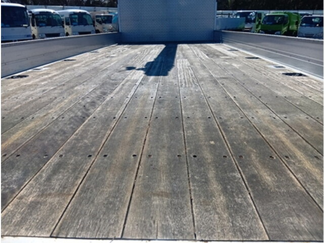 三菱ふそうファイターセルフクレーン5段増トン（6t・8t）[写真07]